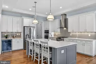 3105 Olin Dr, Falls Church, VA 22044 - Photo 36