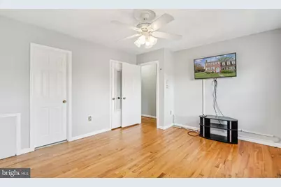 7029 Bradwood Court, Springfield, VA 22151 - Photo 14