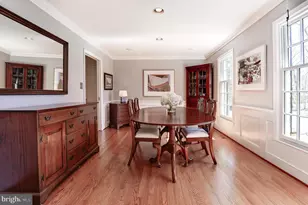 11006 Raccoon Ridge Ct, Reston, VA 20191 - Photo 10