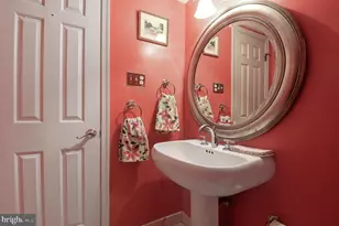 11006 Raccoon Ridge Ct, Reston, VA 20191 - Photo 22