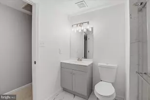 12303 Tigers Eye Ct, Reston, VA 20191 - Photo 18