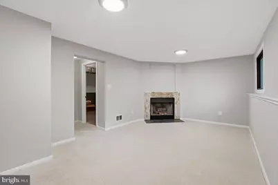 12303 Tigers Eye Court, Reston, VA 20191 - Photo 22