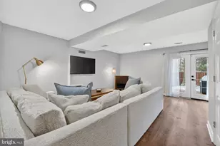 5769 Heritage Hill Dr, Alexandria, VA 22310 - Photo 18