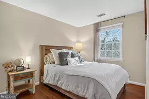 5769 Heritage Hill Dr, Alexandria, VA 22310 - Photo 14