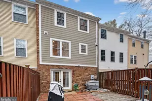 5769 Heritage Hill Dr, Alexandria, VA 22310 - Photo 22