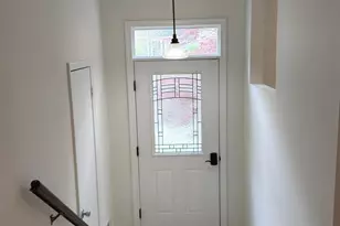 5718 Wood Mouse Ct, Burke, VA 22015 - Photo 2