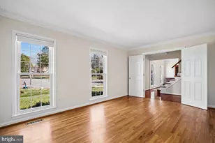 2126 Docket Ln, Vienna, VA 22181 - Photo 6