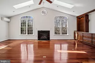 2126 Docket Ln, Vienna, VA 22181 - Photo 20