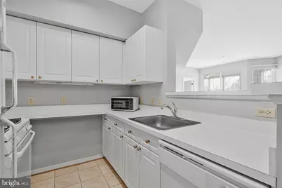 1625 International Drive #321, McLean, VA 22102 - Photo 10