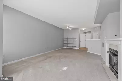 1625 International Drive #321, McLean, VA 22102 - Photo 6