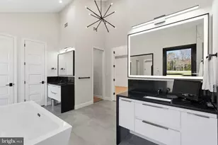 310 Springvale Rd, Great Falls, VA 22066 - Photo 22