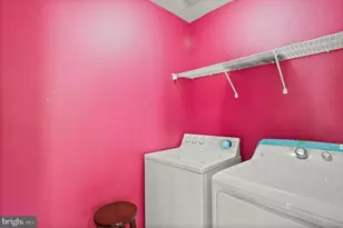 12857 Fair Briar Ln, Fairfax, VA 22033 - Photo 38