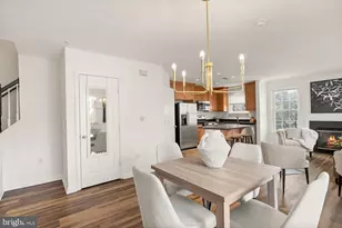 12857 Fair Briar Ln, Fairfax, VA 22033 - Photo 8