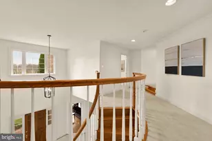 10009 Thompson Ridge Ct, Great Falls, VA 22066 - Photo 32