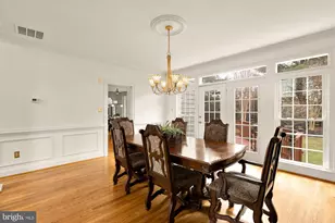 10009 Thompson Ridge Ct, Great Falls, VA 22066 - Photo 10