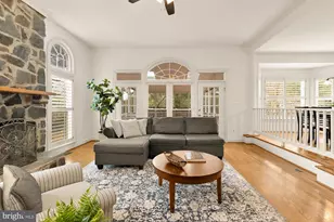 10009 Thompson Ridge Ct, Great Falls, VA 22066 - Photo 26