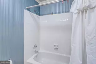 6211 Guilford Dr, Alexandria, VA 22310 - Photo 32