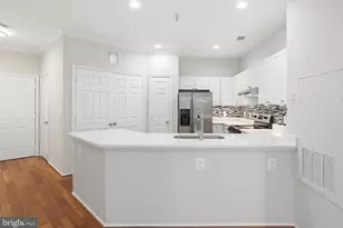 3003 Nicosh Cir, Falls Church, VA 22042 - Photo 4