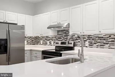 3003 Nicosh Circle #3109, Falls Church, VA 22042 - Photo 2