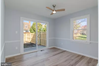 412 Magnolia Court, Herndon, VA 20170 - Photo 16