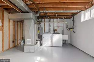 412 Magnolia Ct, Herndon, VA 20170 - Photo 44