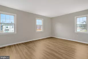 5840 Burke Manor Ct, Burke, VA 22015 - Photo 14