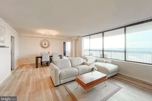 3705 S George Mason Dr, Falls Church, VA 22041 - Photo 10