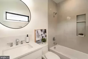 104 Mashie Ct SE, Vienna, VA 22180 - Photo 32