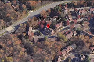 1319 Sundial Dr, Reston, VA 20194 - Photo 2