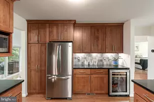 11554 Brass Lantern Ct, Reston, VA 20194 - Photo 4