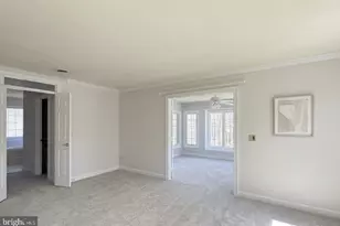 6181 Snowhill Ct, Centreville, VA 20120 - Photo 24