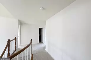 6181 Snowhill Ct, Centreville, VA 20120 - Photo 20