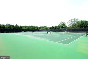 6181 Snowhill Ct, Centreville, VA 20120 - Photo 52