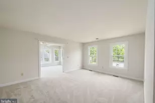 6181 Snowhill Ct, Centreville, VA 20120 - Photo 28