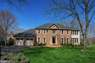 6181 Snowhill Ct, Centreville, VA 20120 - Photo 1