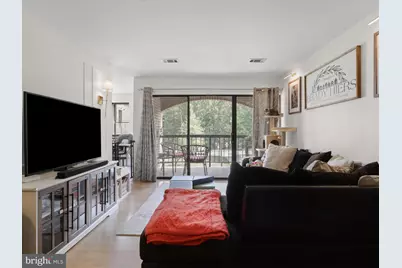 11232 Chestnut Grove Square #234, Reston, VA 20190 - Photo 2