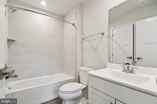 14040 Sunrise Valley Dr, Herndon, VA 20171 - Photo 4