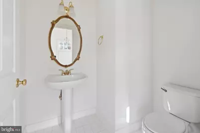 8026 Kidwell Hill Court, Vienna, VA 22182 - Photo 4