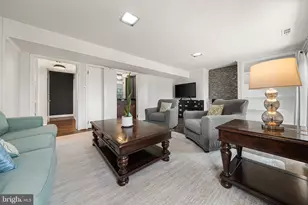 7805 Wendy Ridge Ln, Annandale, VA 22003 - Photo 42