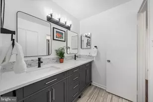 7805 Wendy Ridge Ln, Annandale, VA 22003 - Photo 34