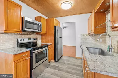 565 Florida Avenue #202, Herndon, VA 20170 - Photo 16