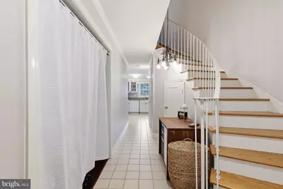 8222 Carrleigh Parkway #12, Springfield, VA 22152 - Photo 4