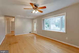 5834 Pratt St, Alexandria, VA 22310 - Photo 6