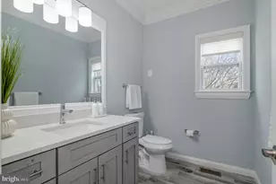 7908 Holmes Run Dr, Falls Church, VA 22042 - Photo 34