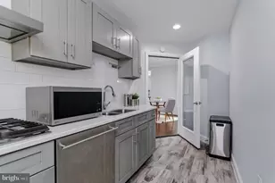 7908 Holmes Run Dr, Falls Church, VA 22042 - Photo 28