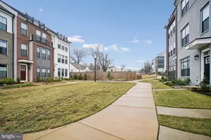 7415 Rocky Crk Ter, Annandale, VA 22003 - Photo 42