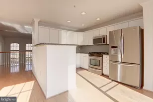 1984 Crescent Park Dr, Reston, VA 20190 - Photo 16