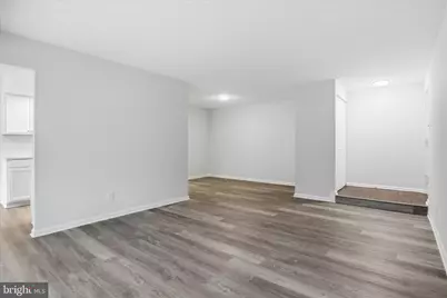 10220 Bushman Drive #8203, Oakton, VA 22124 - Photo 12