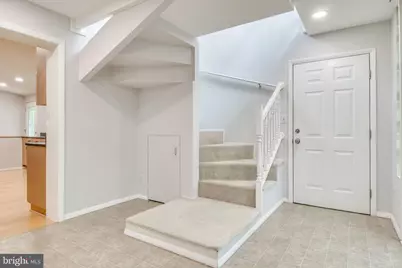 6525 Byrnes Drive, McLean, VA 22101 - Photo 8