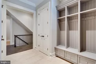 6707 Wemberly Way, McLean, VA 22101 - Photo 16